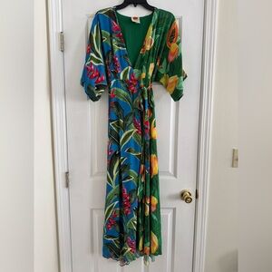 Farm Rio Green and Blue Wrap Dress Papaya Dream Print Pattern Fruit Size XS EUC